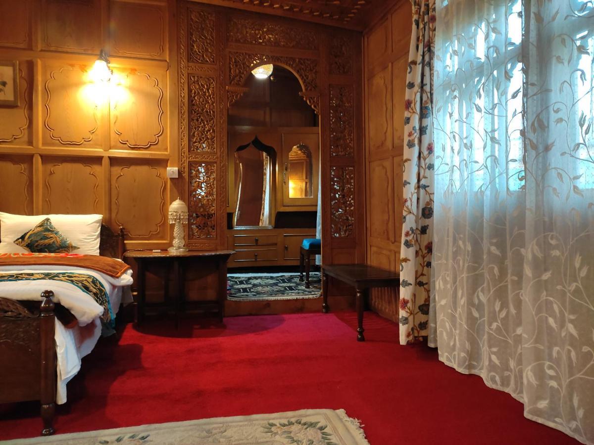 Luxury Scotland Srīnagar 外观 照片